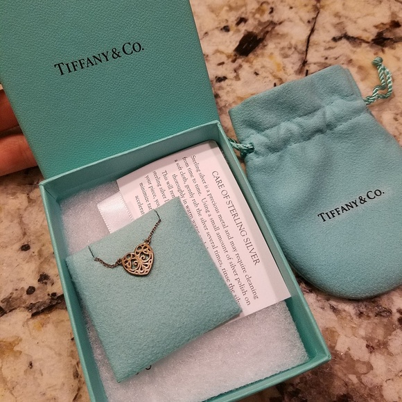 Tiffany and Co Enchant Heart Necklace - Picture 2 of 5
